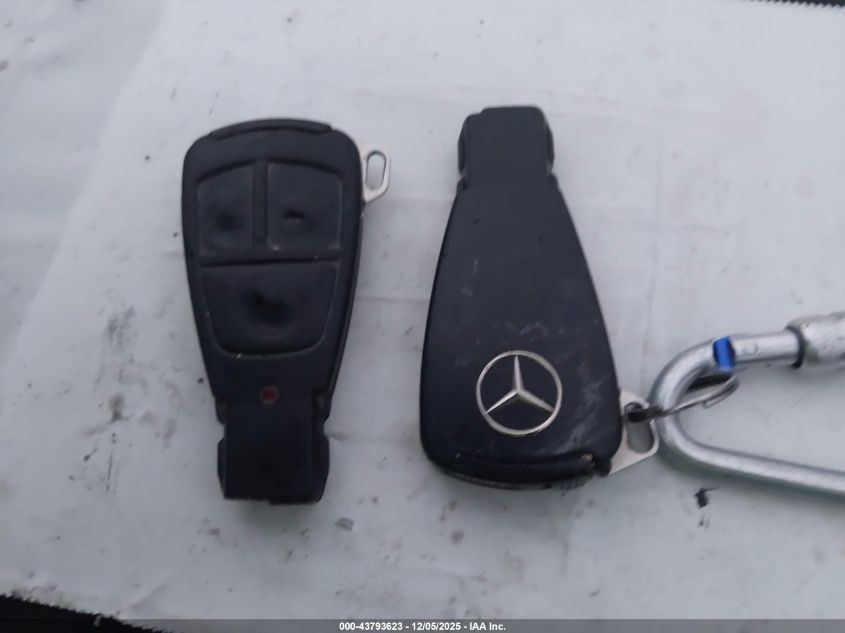 2000 Mercedes-Benz S 430 VIN: WDBNG70J2YA124097 Lot: 43793623