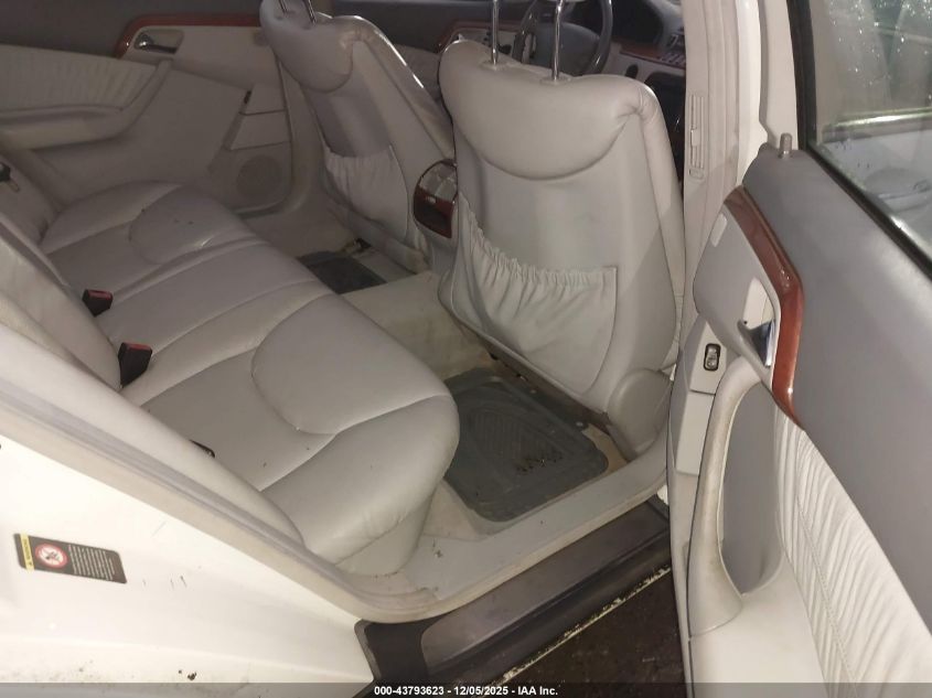 2000 Mercedes-Benz S 430 VIN: WDBNG70J2YA124097 Lot: 43793623