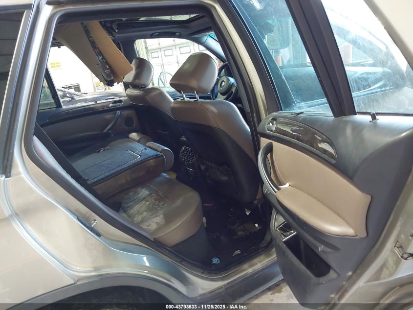 2004 BMW X5 4.4I VIN: 5UXFB53504LV08240 Lot: 43793633