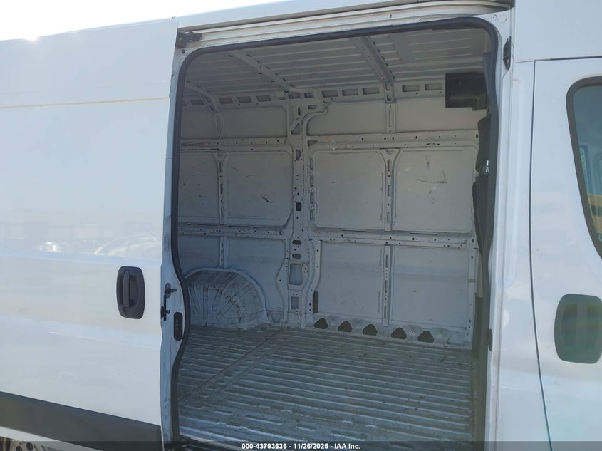 2021 Ram Promaster 1500 High Roof 136 Wb VIN: 3C6LRVBGXME554127 Lot: 43793636