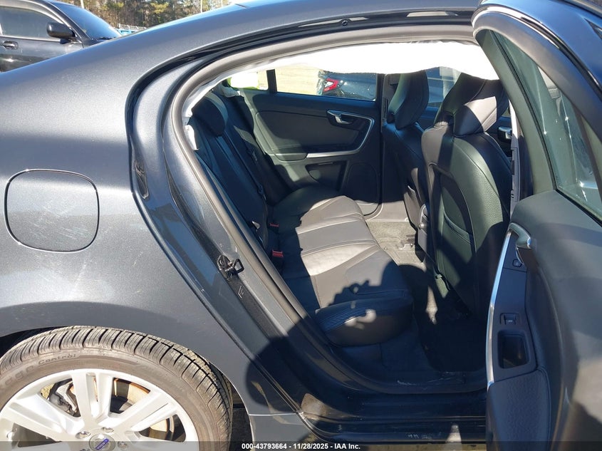 2012 Volvo S60 T5 VIN: YV1622FS5C2031241 Lot: 43793664