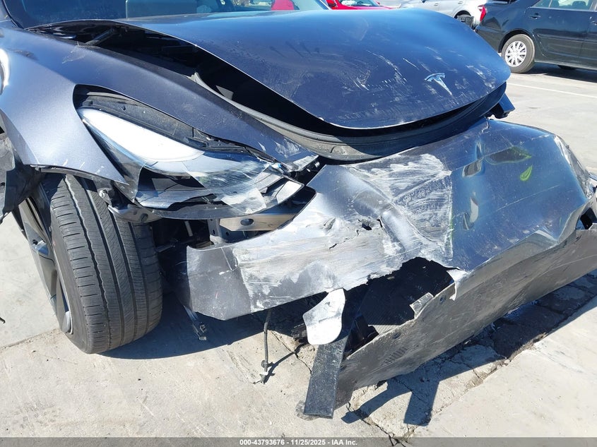 2023 Tesla Model 3 Rear-Wheel Drive VIN: 5YJ3E1EA2PF661806 Lot: 43793676