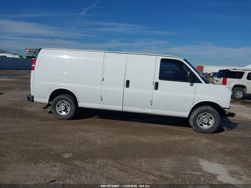2014 Chevrolet Express 2500 Work Van VIN: 1GCWGGCA2E1212211 Lot: 43793687
