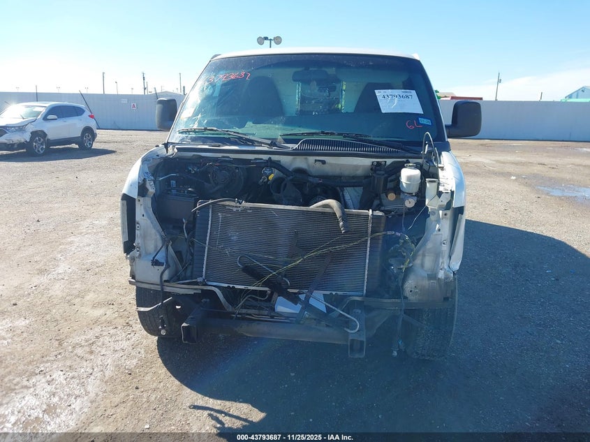 2014 Chevrolet Express 2500 Work Van VIN: 1GCWGGCA2E1212211 Lot: 43793687