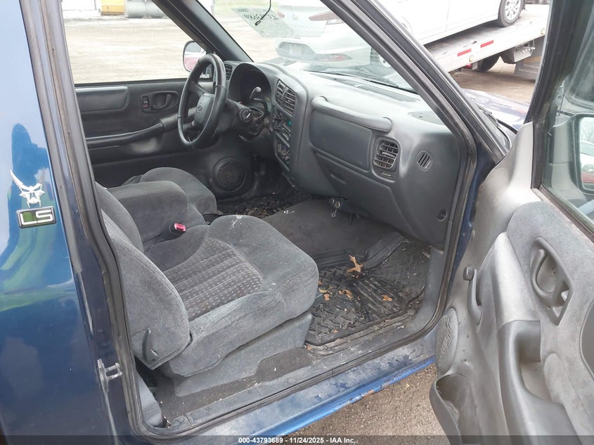 1999 Chevrolet S-10 Ls