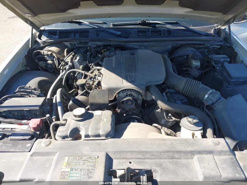 2004 Mercury Grand Marquis Ls VIN: 2MEFM75W24X663077 Lot: 43793759