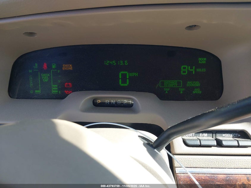 2004 Mercury Grand Marquis Ls VIN: 2MEFM75W24X663077 Lot: 43793759