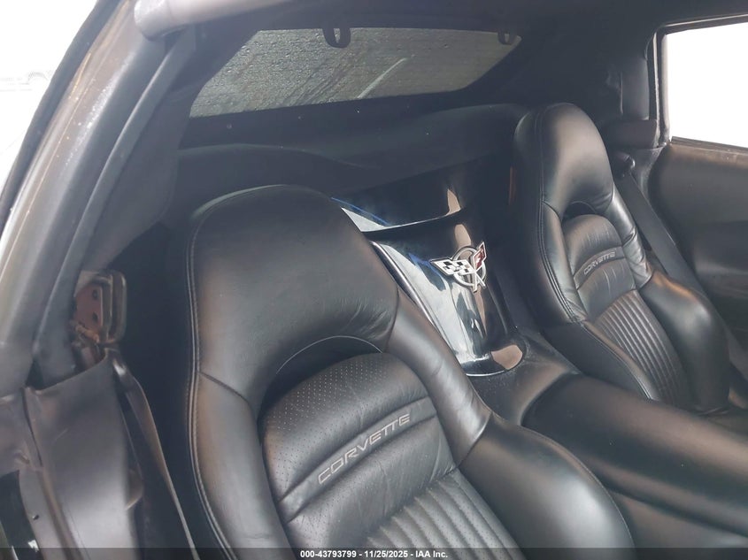 2003 Chevrolet Corvette VIN: 1G1YY32G735130395 Lot: 43793799