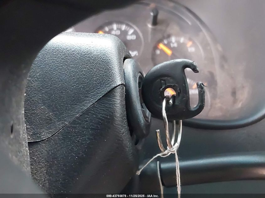 2005 Chevrolet Tahoe Z71 VIN: 1GNEK13T95R128565 Lot: 43793878