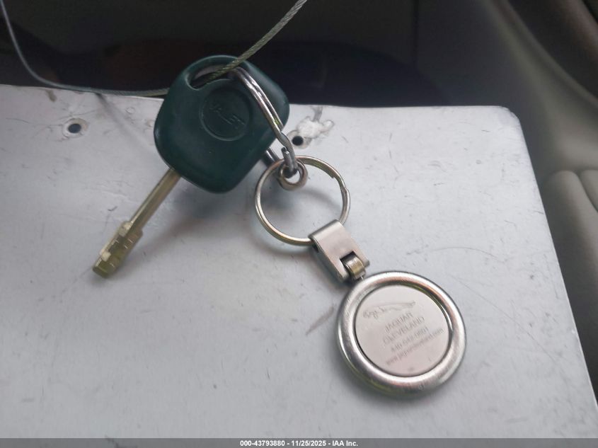 2002 Jaguar S-Type 3.0L V6 VIN: SAJDA01N72FM35298 Lot: 43793880