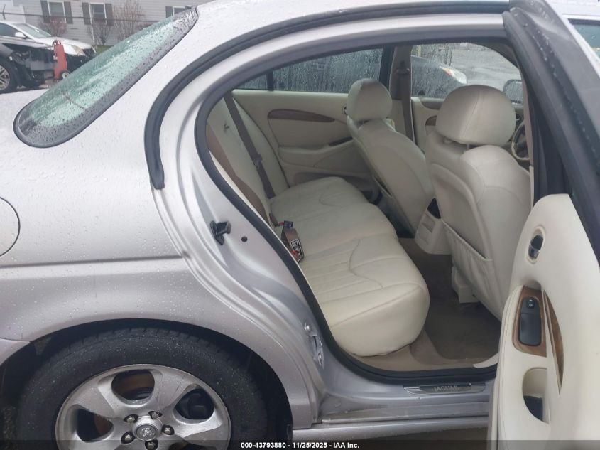 2002 Jaguar S-Type 3.0L V6 VIN: SAJDA01N72FM35298 Lot: 43793880