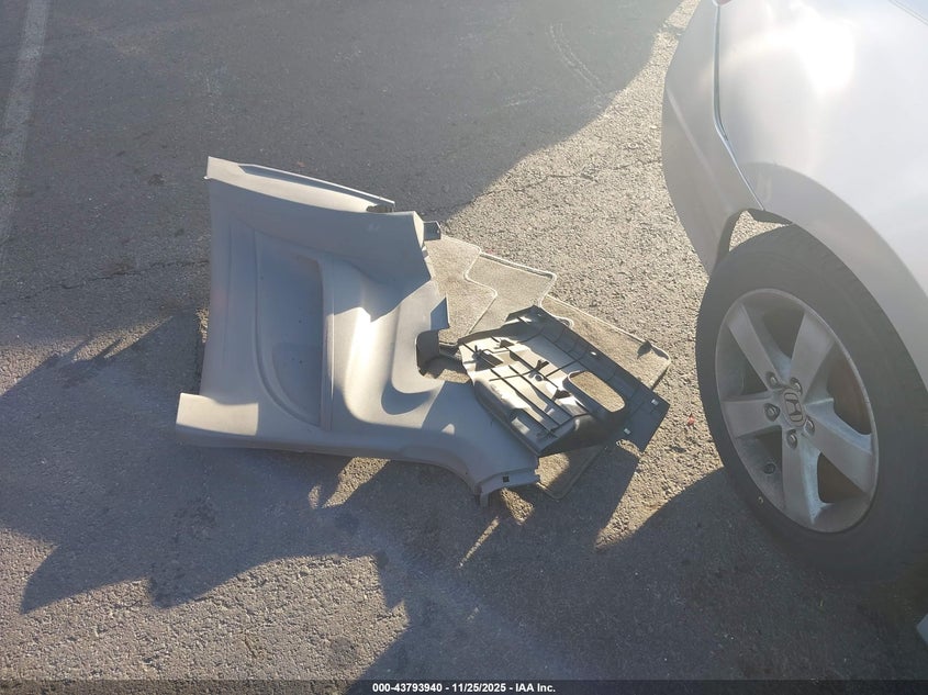 2008 Honda Civic Lx VIN: 2HGFG12608H545380 Lot: 43793940