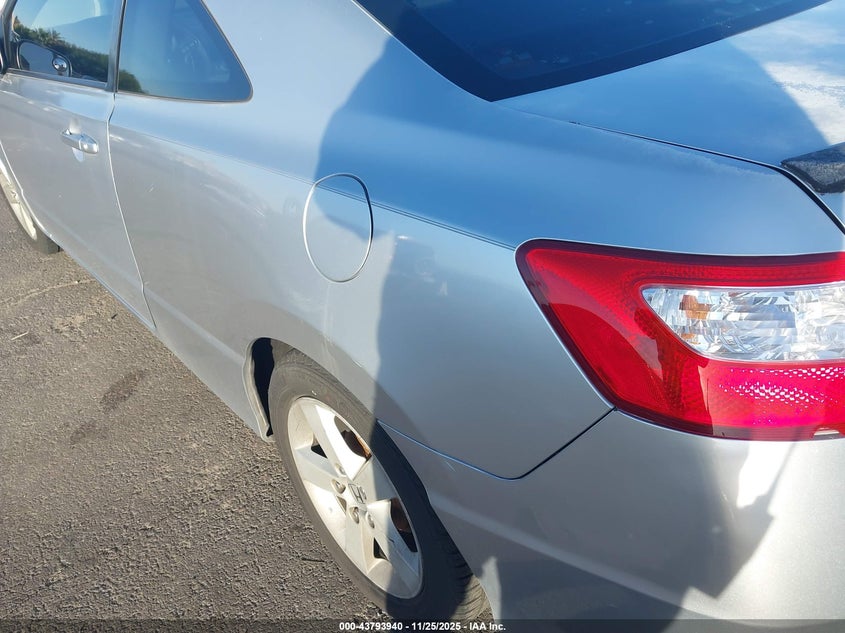 2008 Honda Civic Lx VIN: 2HGFG12608H545380 Lot: 43793940