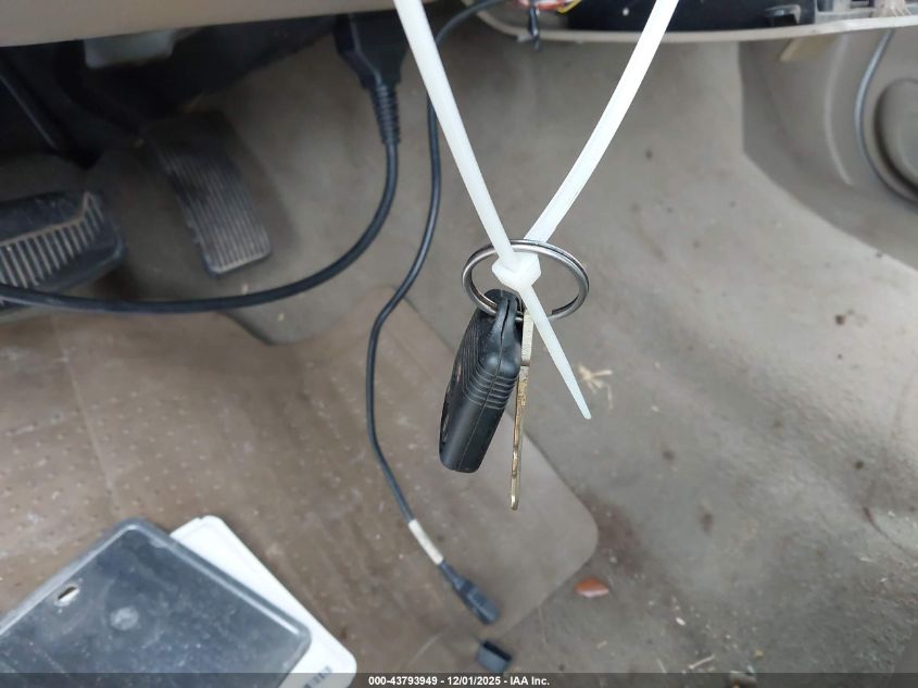 2005 Ford F-350 Lariat/Xl/Xlt VIN: 1FTWW31PX5EB67305 Lot: 43793949