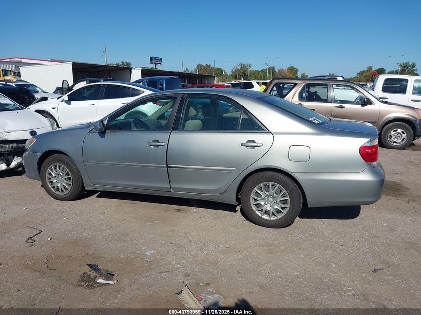 2005 Toyota Camry Le VIN: 4T1BE32K45U984596 Lot: 43793959