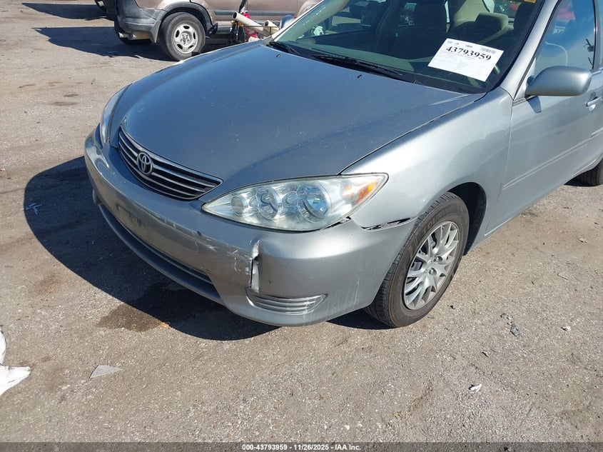 2005 Toyota Camry Le VIN: 4T1BE32K45U984596 Lot: 43793959