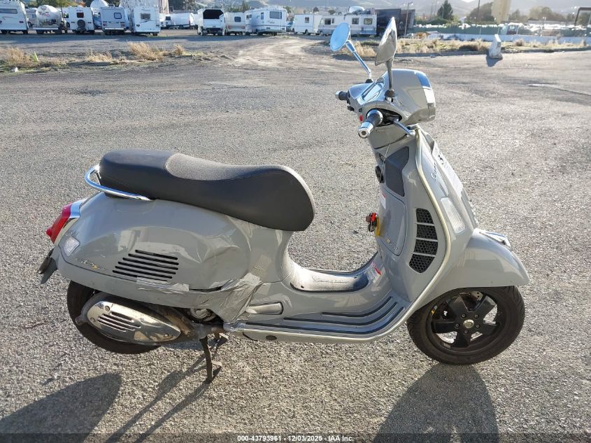 2020 Vespa Gts 300 Super VIN: ZAPMA39M1L5201451 Lot: 43793961