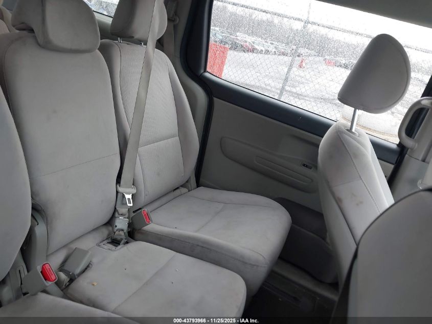 2021 Kia Sedona Lx VIN: KNDMB5C14M6675608 Lot: 43793966