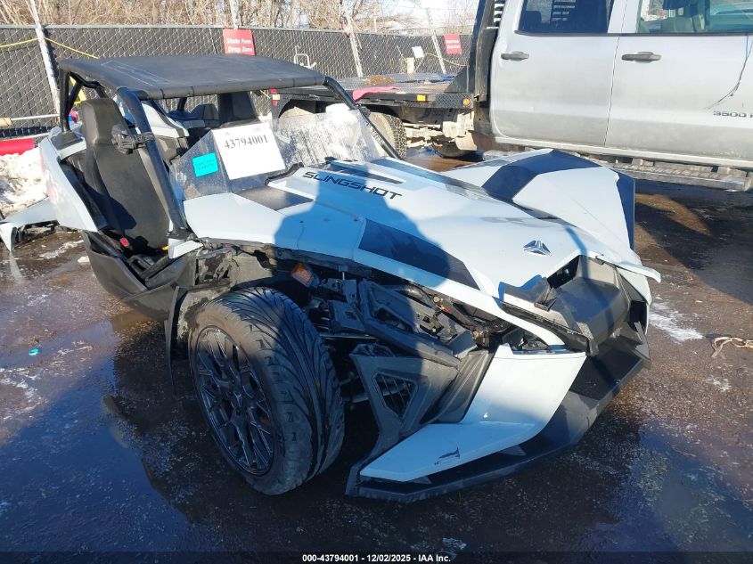 2024 Polaris SLINGSHOT