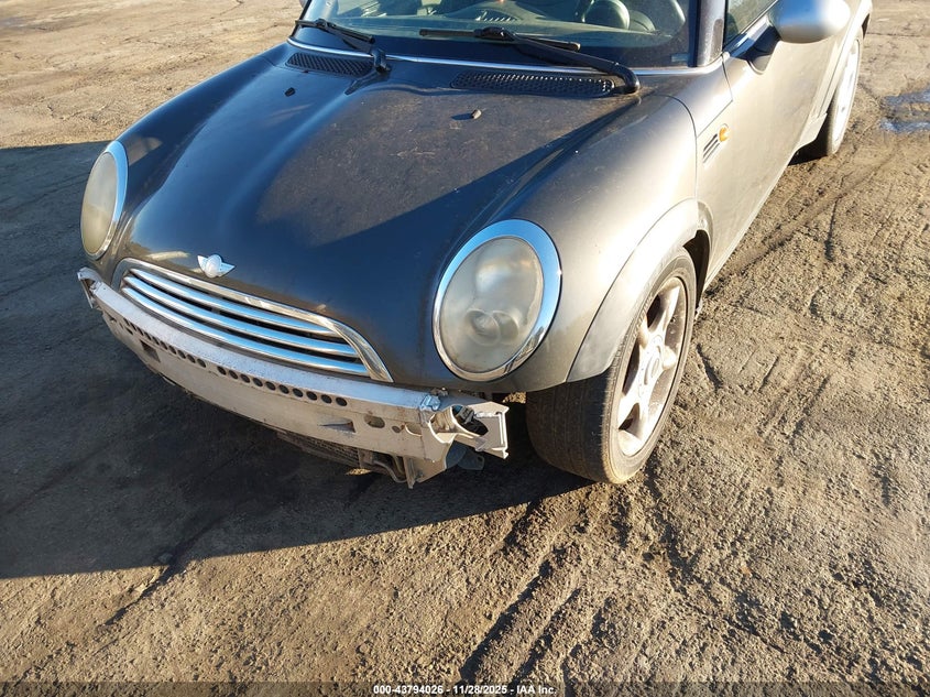 2006 Mini Cooper VIN: WMWRC33596TK65379 Lot: 43794026