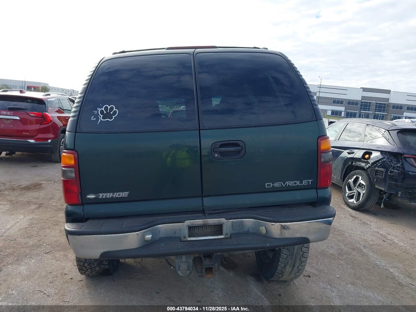 2001 Chevrolet Tahoe Ls VIN: 1GNEK13T01R227463 Lot: 43794034