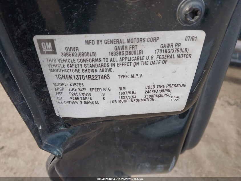 2001 Chevrolet Tahoe Ls VIN: 1GNEK13T01R227463 Lot: 43794034