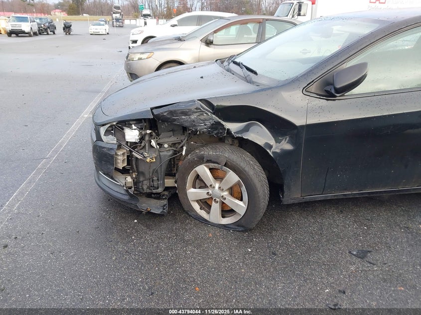 2015 Dodge Dart Sxt VIN: 1C3CDFBB6FD420922 Lot: 43794044