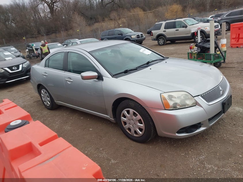 MITSUBISHI GALANT ES/SE