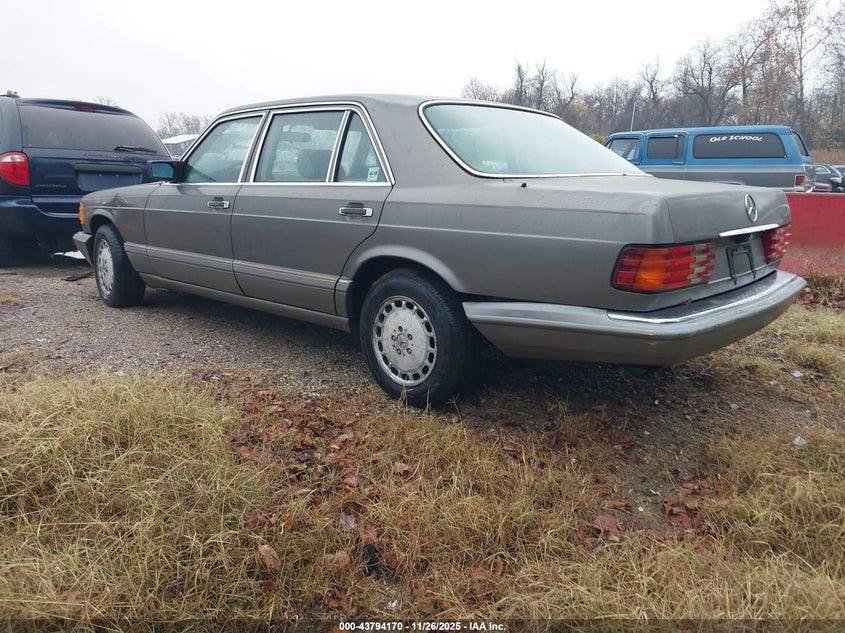WDBCB25D4GA279809 1986 MERCEDES-BENZ  photo no. 3