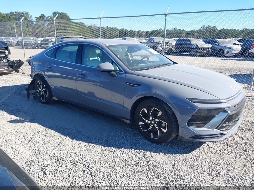 2025 Hyundai Sonata Sel VIN: KMHL64JA0SA446880 Lot: 43794218