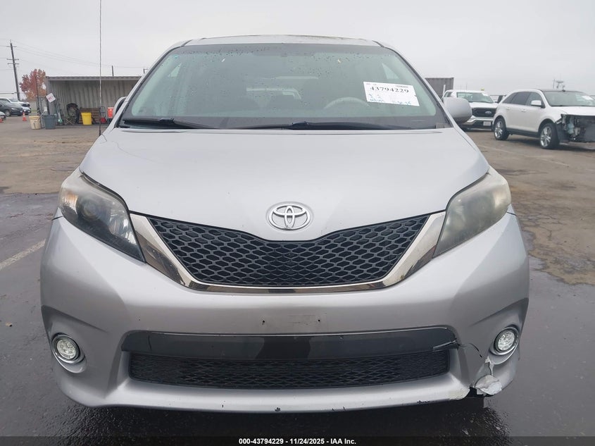 2014 Toyota Sienna Se 8 Passenger VIN: 5TDXK3DC5ES443845 Lot: 43794229