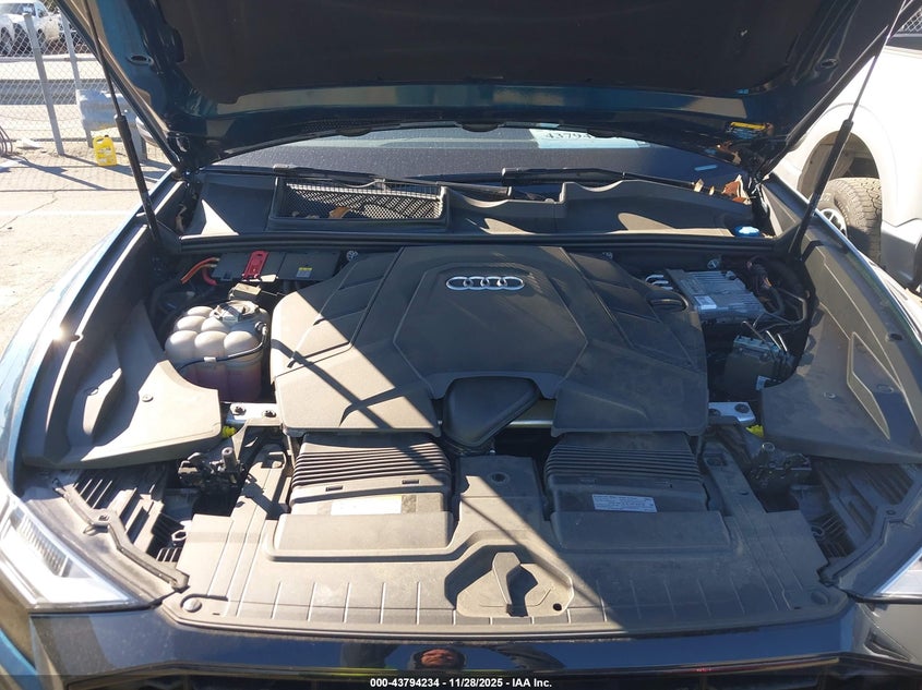 2021 Audi Q8 Premium Plus 55 Tfsi Quattro Tiptronic VIN: WA1EVAF13MD027425 Lot: 43794234