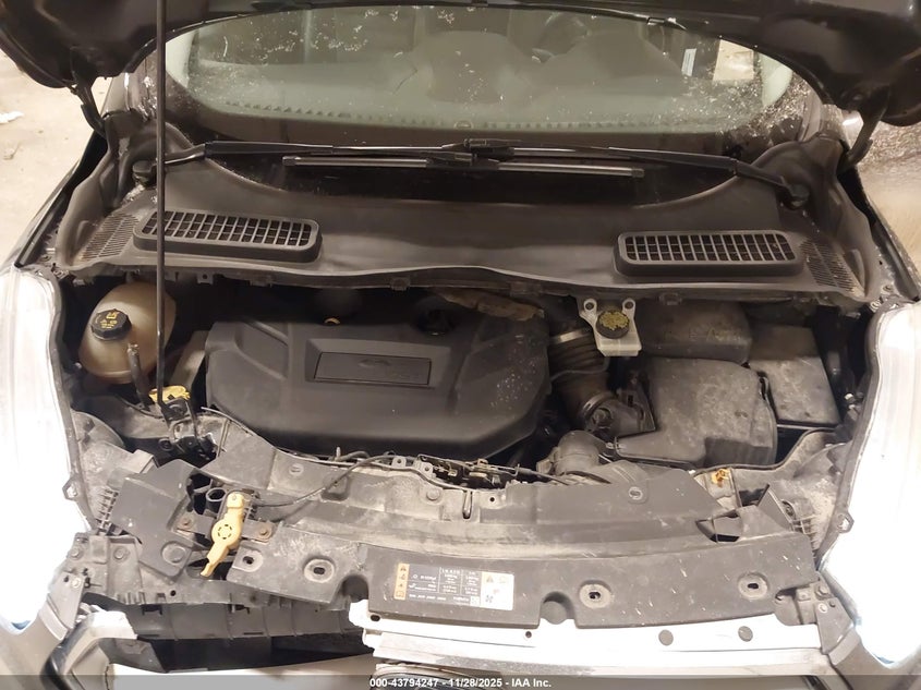 2017 Ford Escape Titanium VIN: 1FMCU9J90HUA27525 Lot: 43794247