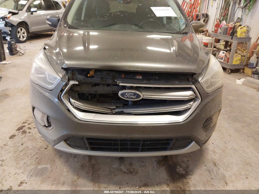 2017 Ford Escape Titanium VIN: 1FMCU9J90HUA27525 Lot: 43794247