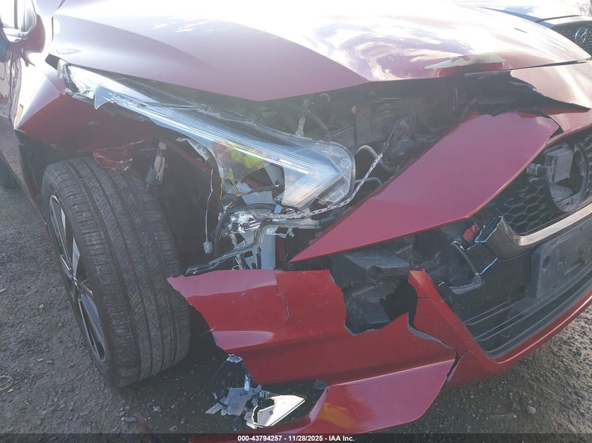 2022 Nissan Versa Sr VIN: 3N1CN8FV3NL851075 Lot: 43794257