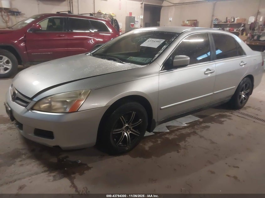 1HGCM56467A050366 2007 HONDA ACCORD photo no. 2