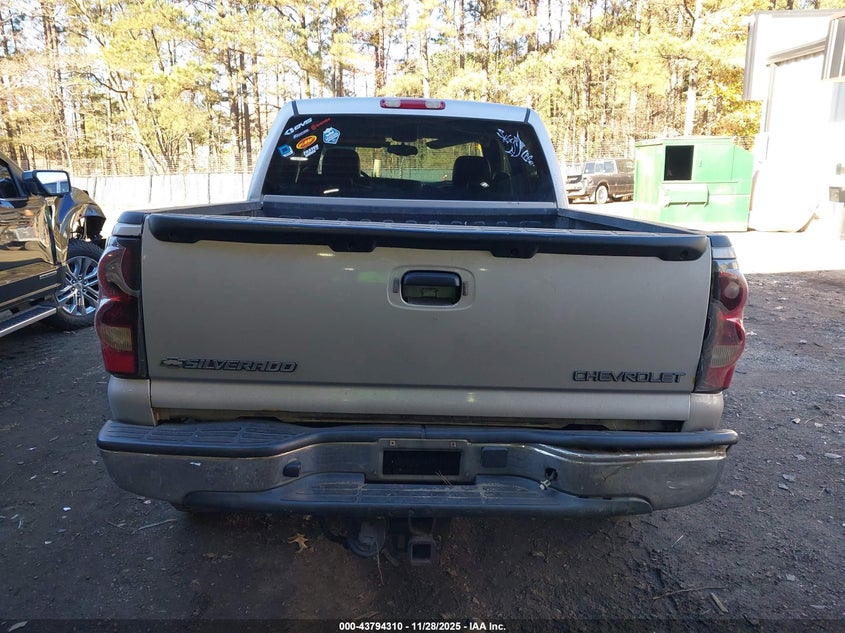 2005 Chevrolet Silverado 1500 Z71 VIN: 2GCEK13T551119332 Lot: 43794310