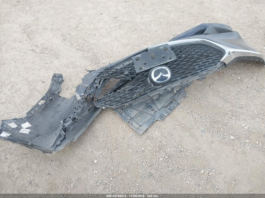 2020 Mazda Mazda3 Select Package VIN: JM1BPACLXL1175807 Lot: 43794312