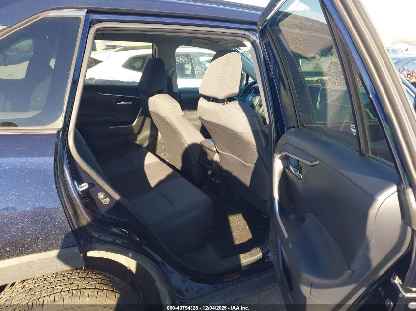 2024 Toyota Rav4 Xle VIN: 2T3P1RFV1RW469092 Lot: 43794328