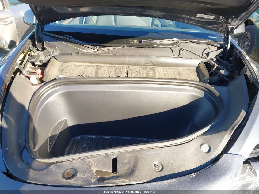 2024 Tesla Model Y Long Range Dual Motor All-Wheel Drive VIN: 7SAYGDEE7RA215514 Lot: 43794372