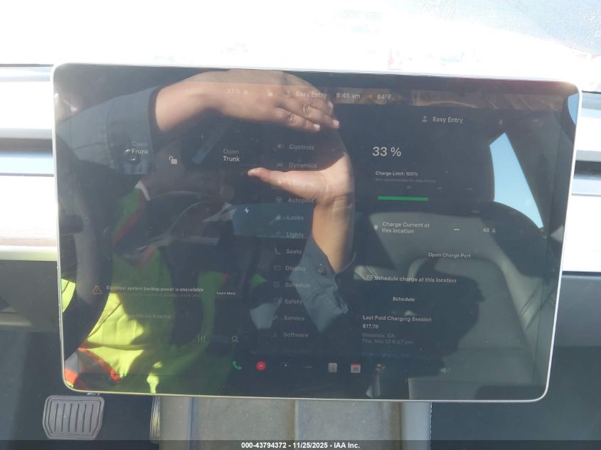 2024 Tesla Model Y Long Range Dual Motor All-Wheel Drive VIN: 7SAYGDEE7RA215514 Lot: 43794372