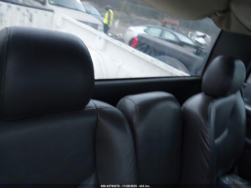 2005 Chevrolet Silverado 1500 Work Truck VIN: 1GCEC14X15Z288558 Lot: 43794376