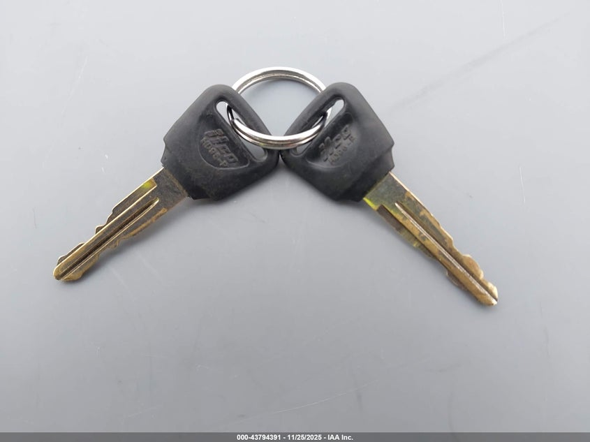 1999 Honda Civic Hx VIN: 1HGEJ7124XL049790 Lot: 43794391