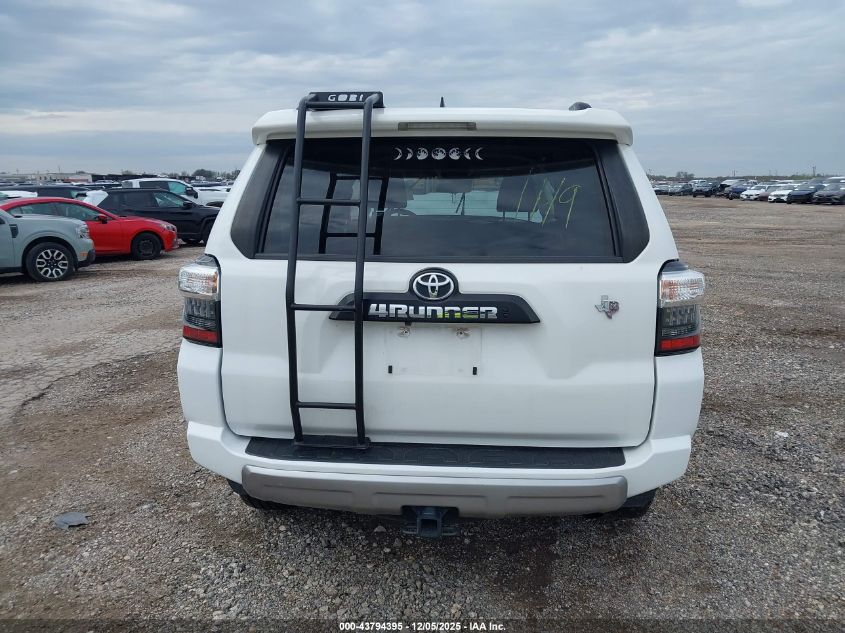 2022 Toyota 4Runner Trd Off Road VIN: JTEPU5JRXN6058551 Lot: 43794395