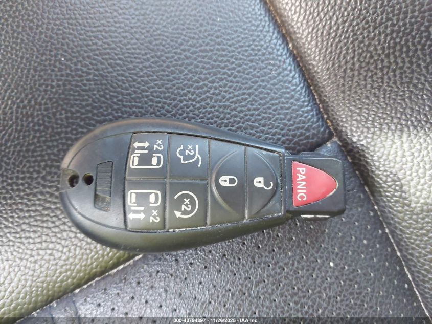 2013 Chrysler Town & Country Touring-L VIN: 2C4RC1CG7DR683193 Lot: 43794397