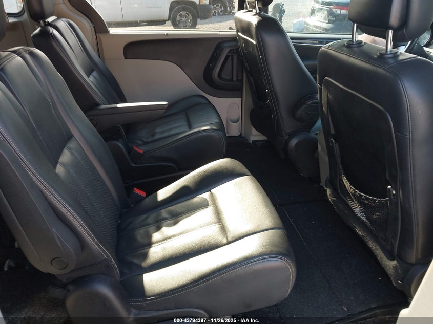 2013 Chrysler Town & Country Touring-L VIN: 2C4RC1CG7DR683193 Lot: 43794397