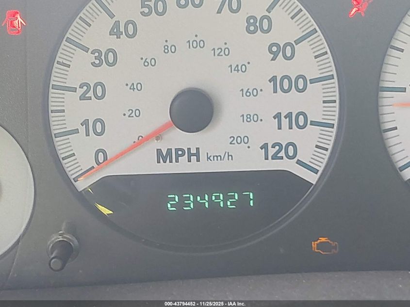 2005 Dodge Caravan Sxt VIN: 1D4GP45R45B368950 Lot: 43794452