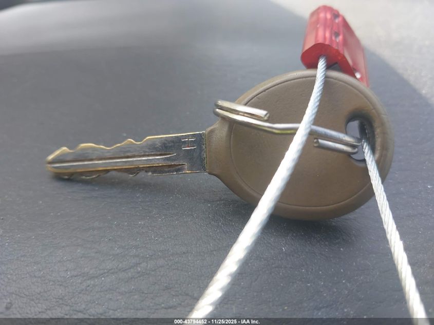 2005 Dodge Caravan Sxt VIN: 1D4GP45R45B368950 Lot: 43794452