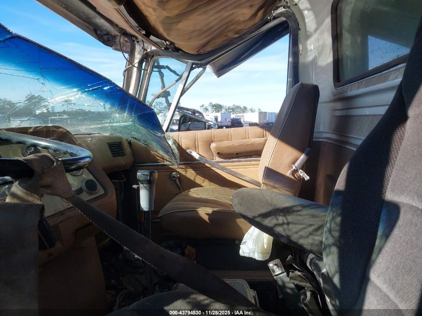 1990 Ford L-Series Ltl9000 VIN: 1FTYA90W0LVA05747 Lot: 43794530