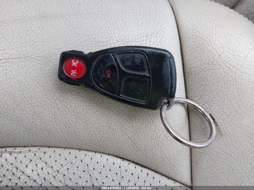 2004 Mercedes-Benz Clk 320 VIN: WDBTJ65J44F092133 Lot: 43794533